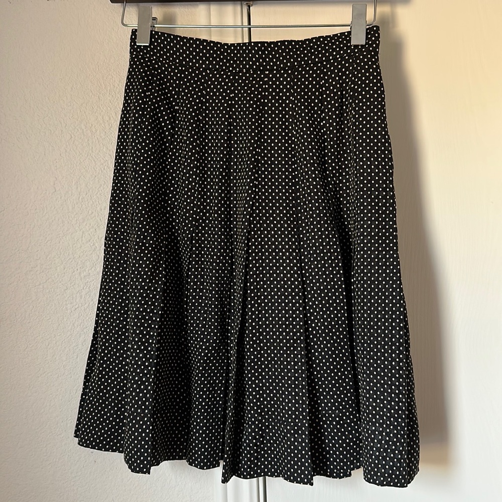 Silk pleated polka dot skirt